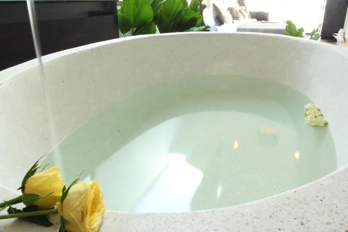 Blue Crystal Boutique Hotel Πνομ Πενχ Εξωτερικό φωτογραφία