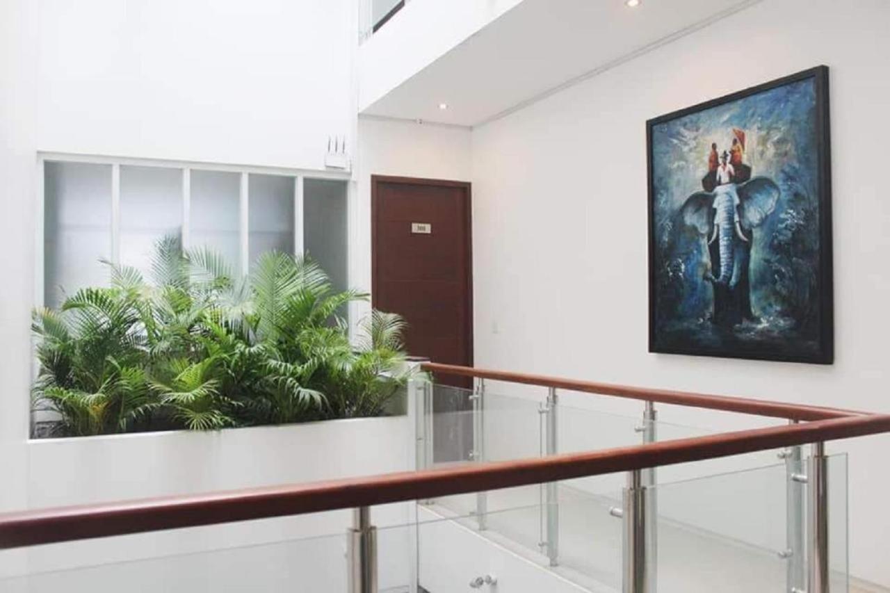 Blue Crystal Boutique Hotel Πνομ Πενχ Εξωτερικό φωτογραφία