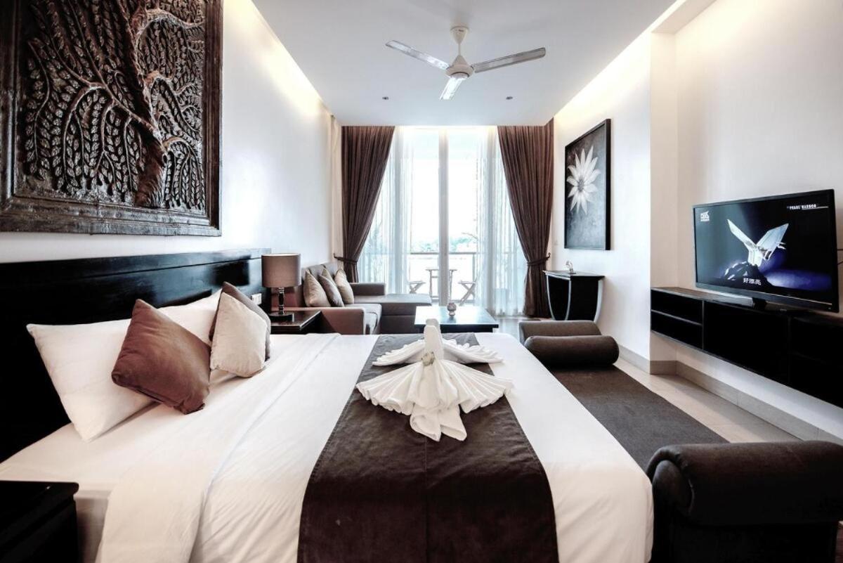 Blue Crystal Boutique Hotel Πνομ Πενχ Εξωτερικό φωτογραφία